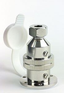 WATERPROOF PLUG & SOCKET- 5/7 AMP PLUG 4 PIN (click for enlarged image)